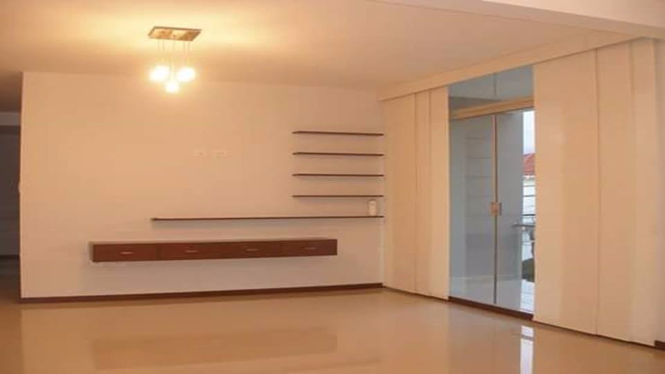 Departamento en AlquilerCondominio Kalamari,Barrio Equipetrol, calle Tucuman (6 oeste), departamento 104, entre Nicolas Ortiz y Plaza Italia 3 dormitorios 2 baños 1 parqueos Foto 7