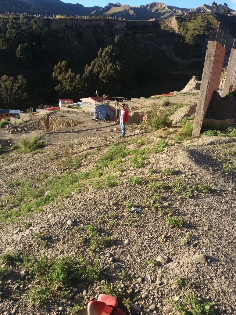 Terreno en Irpavi en La Paz    Foto 3
