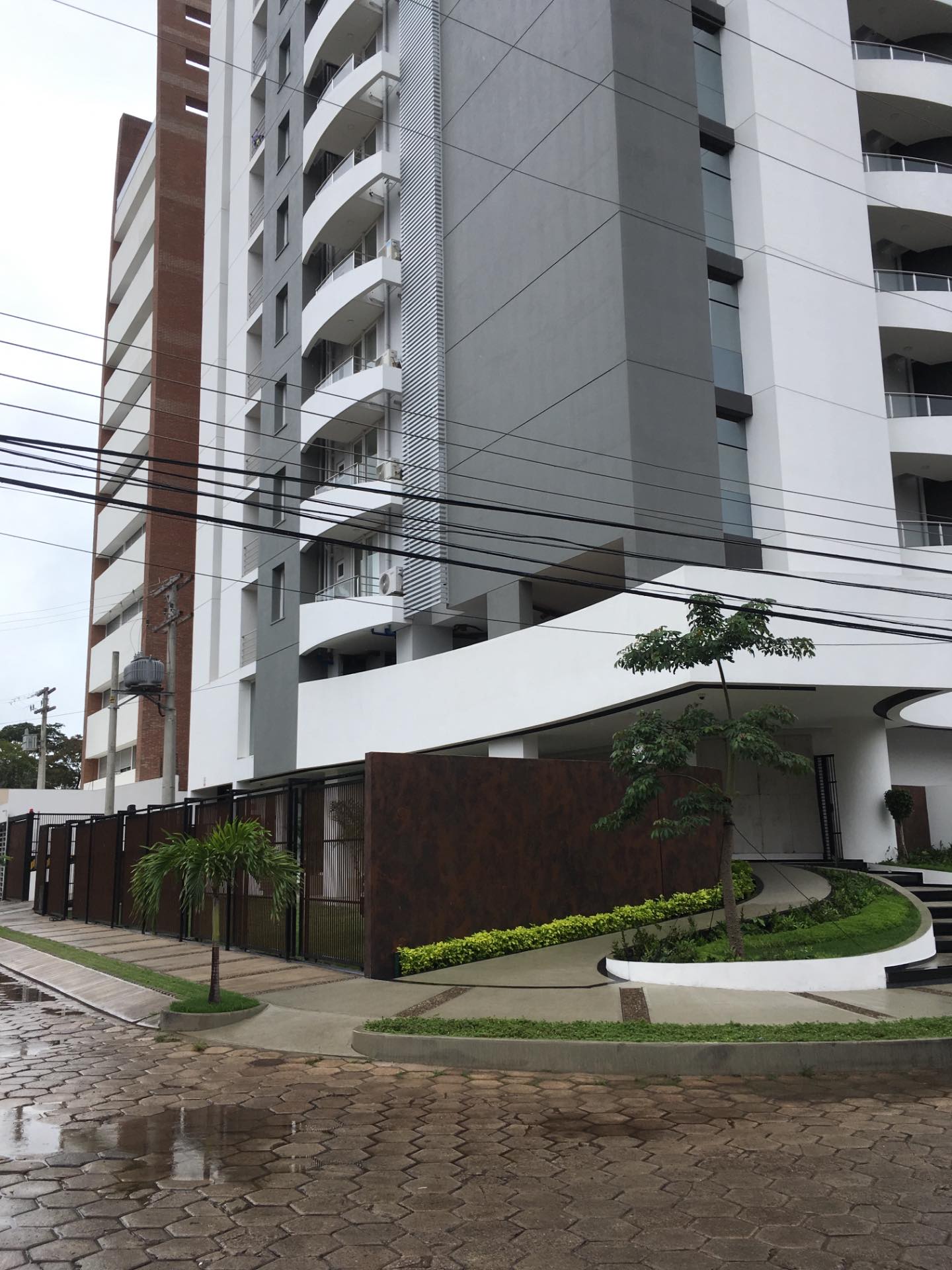 Departamento Edificio macororo 9. Canal isuto frente a la Cabrera Restaurant  Foto 3