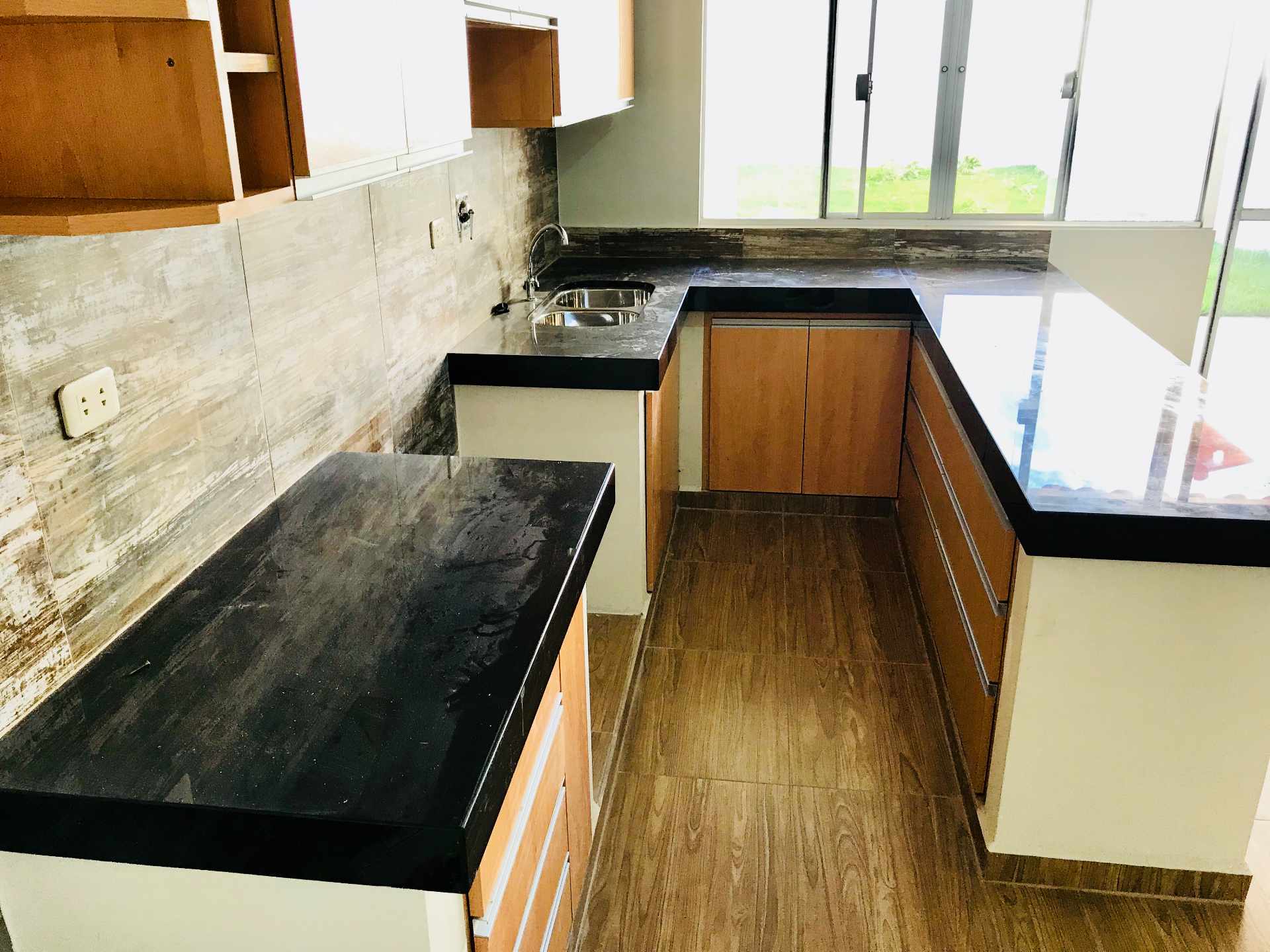 Casa Urbanizacion España - Zona Sur 6to Anillo Foto 2