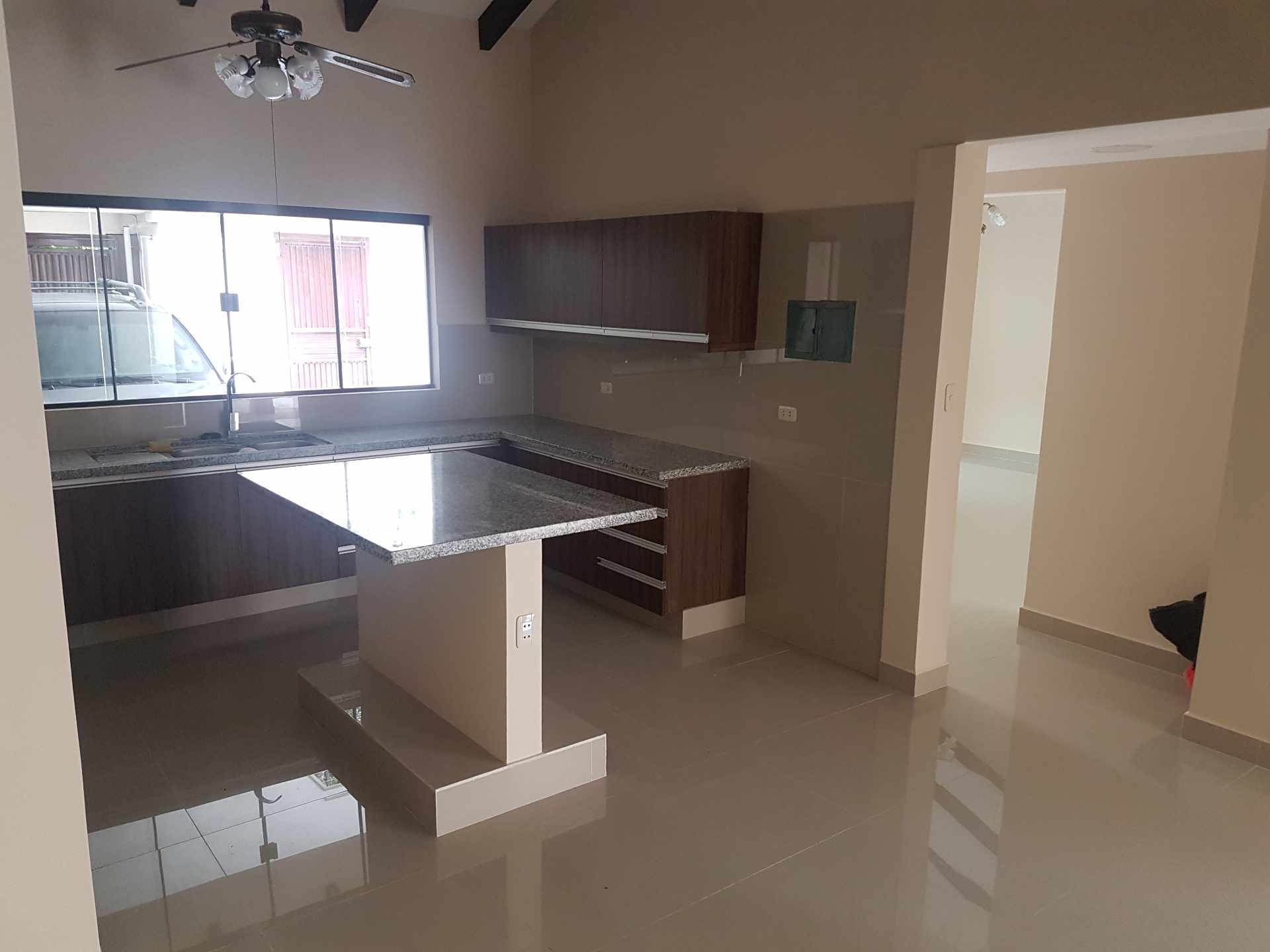 Casa en AlquilerCobija 760 Foto 6