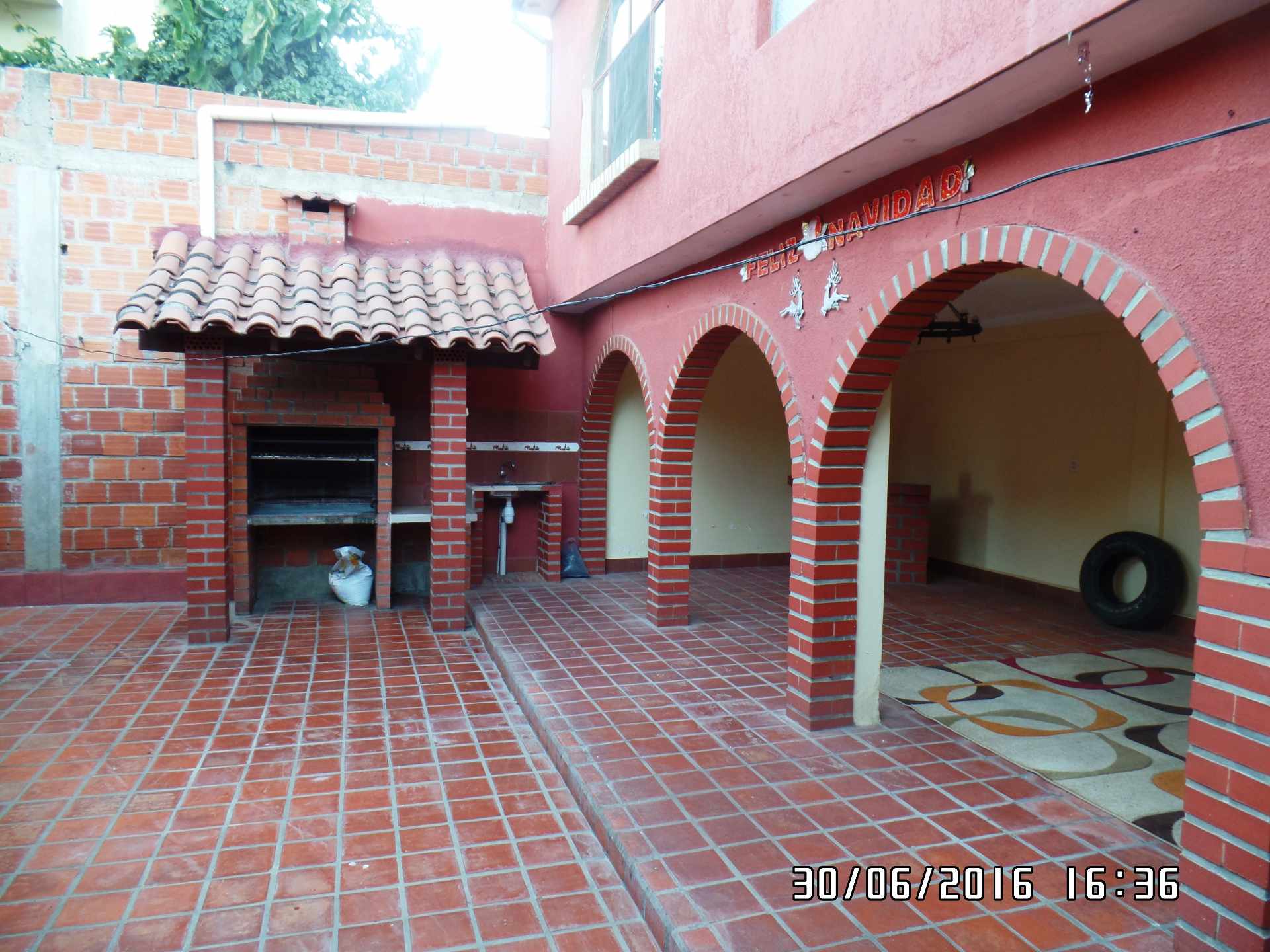 Casa en VentaBajamos El Precio! Casa En Barrio Senac Cerca Al Colegio Bolivia 5 dormitorios 3 baños 1 parqueos Foto 7