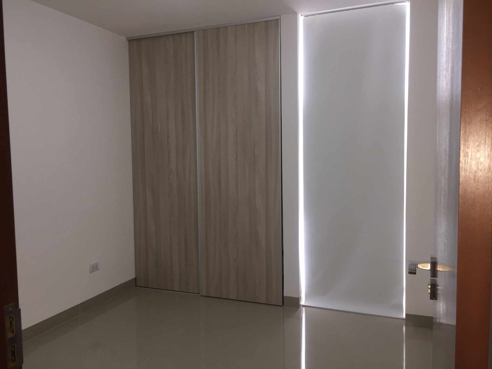 Departamento en Entre 6to y 7mo anillo Norte en Santa Cruz de la Sierra 3 dormitorios 2 baños  Foto 13