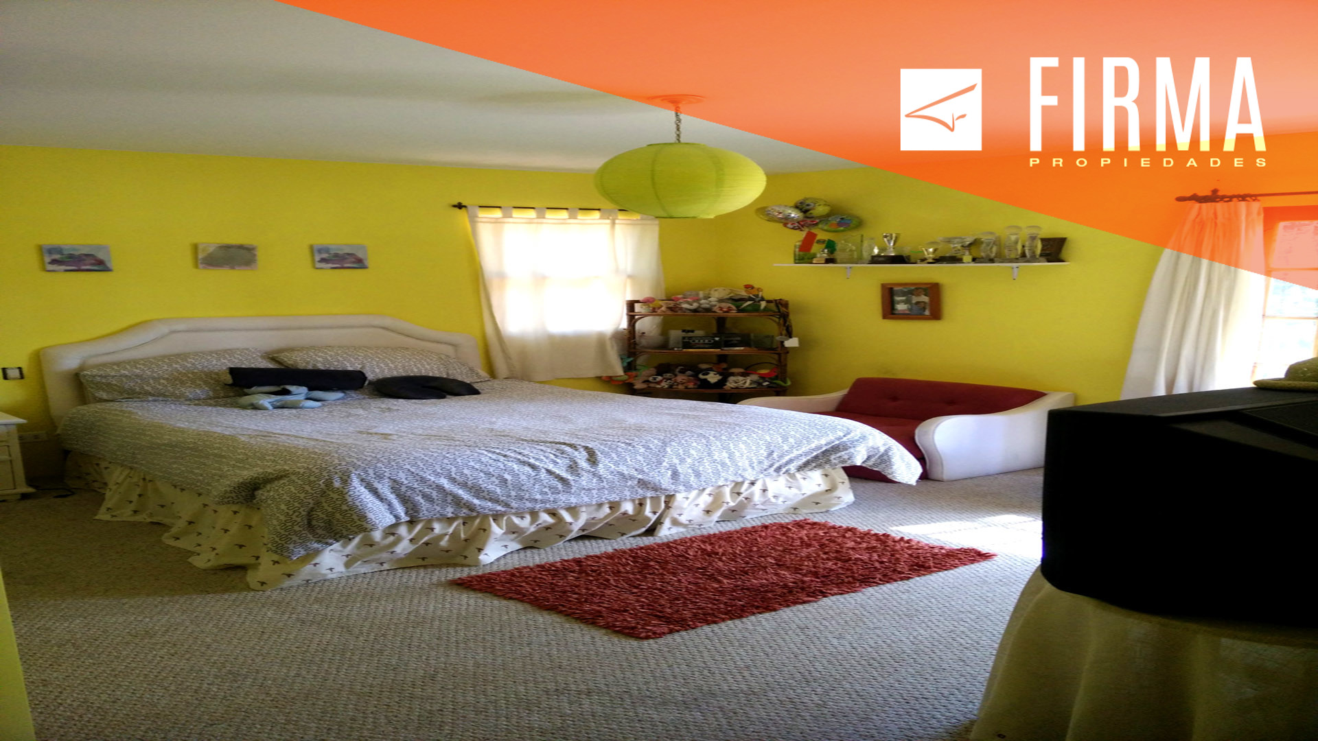 Casa en Obrajes en La Paz 4 dormitorios  4 parqueos Foto 9