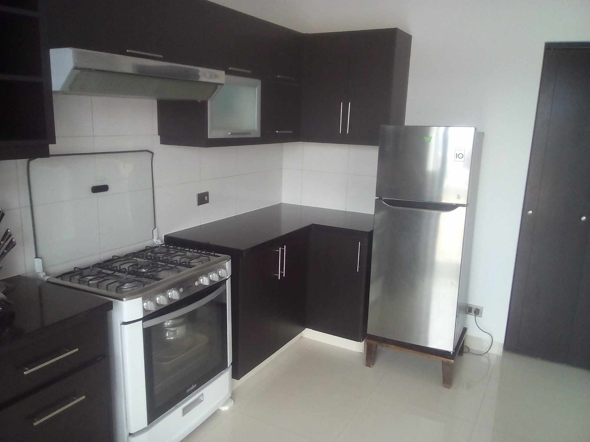 Departamento en Queru Queru en Cochabamba 3 dormitorios 3 baños  Foto 6