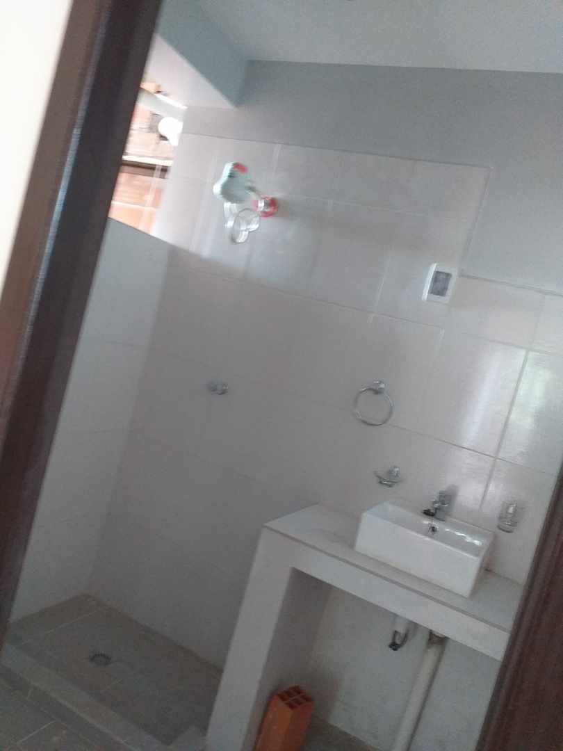 Departamento en Villa San Antonio en La Paz 3 dormitorios 2 baños  Foto 3