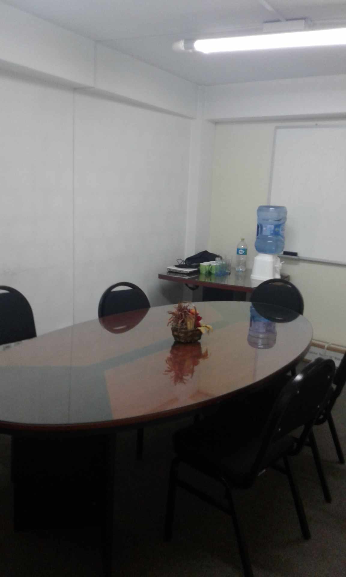 Oficina en Centro en La Paz 1 dormitorios 2 baños 1 parqueos Foto 6