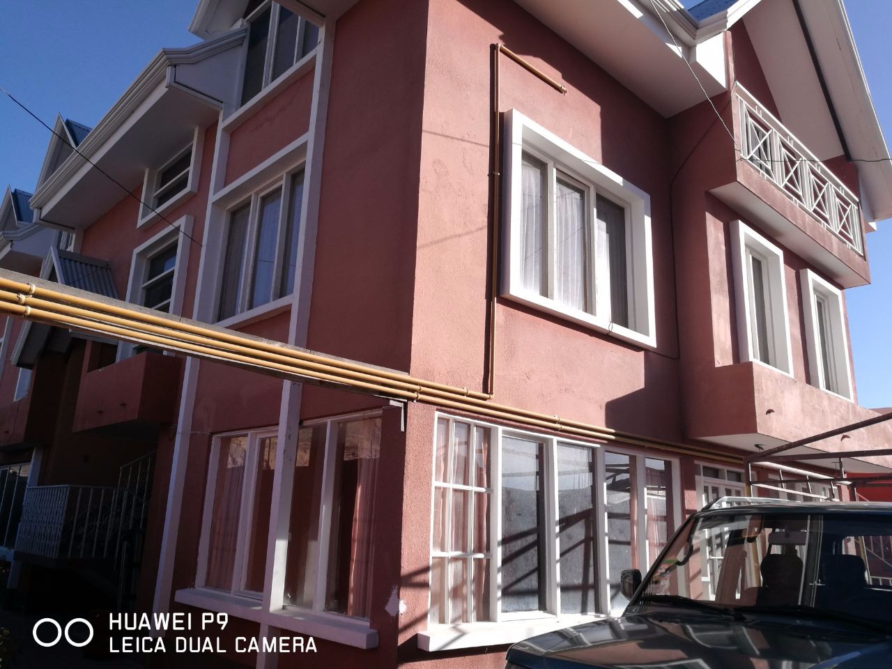 Casa en Chasquipampa en La Paz 9 dormitorios 7 baños 4 parqueos Foto 1