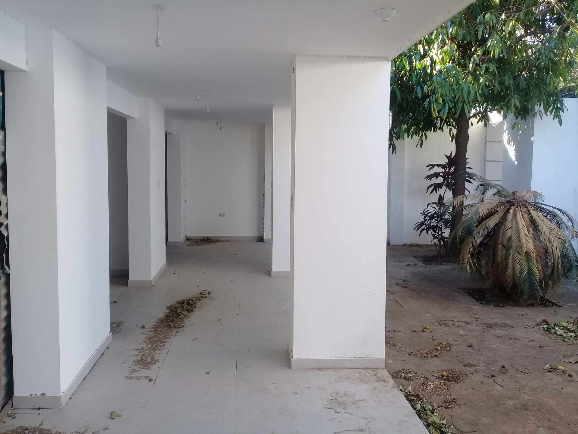 Terreno en Venta2do ANILLO  ENTRE AV VIRGEN DE COTOCA Y AV. BRASIL    Foto 8