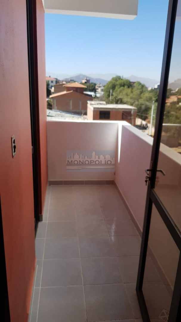 Departamento en Condebamba en Cochabamba 2 dormitorios 2 baños 1 parqueos Foto 8
