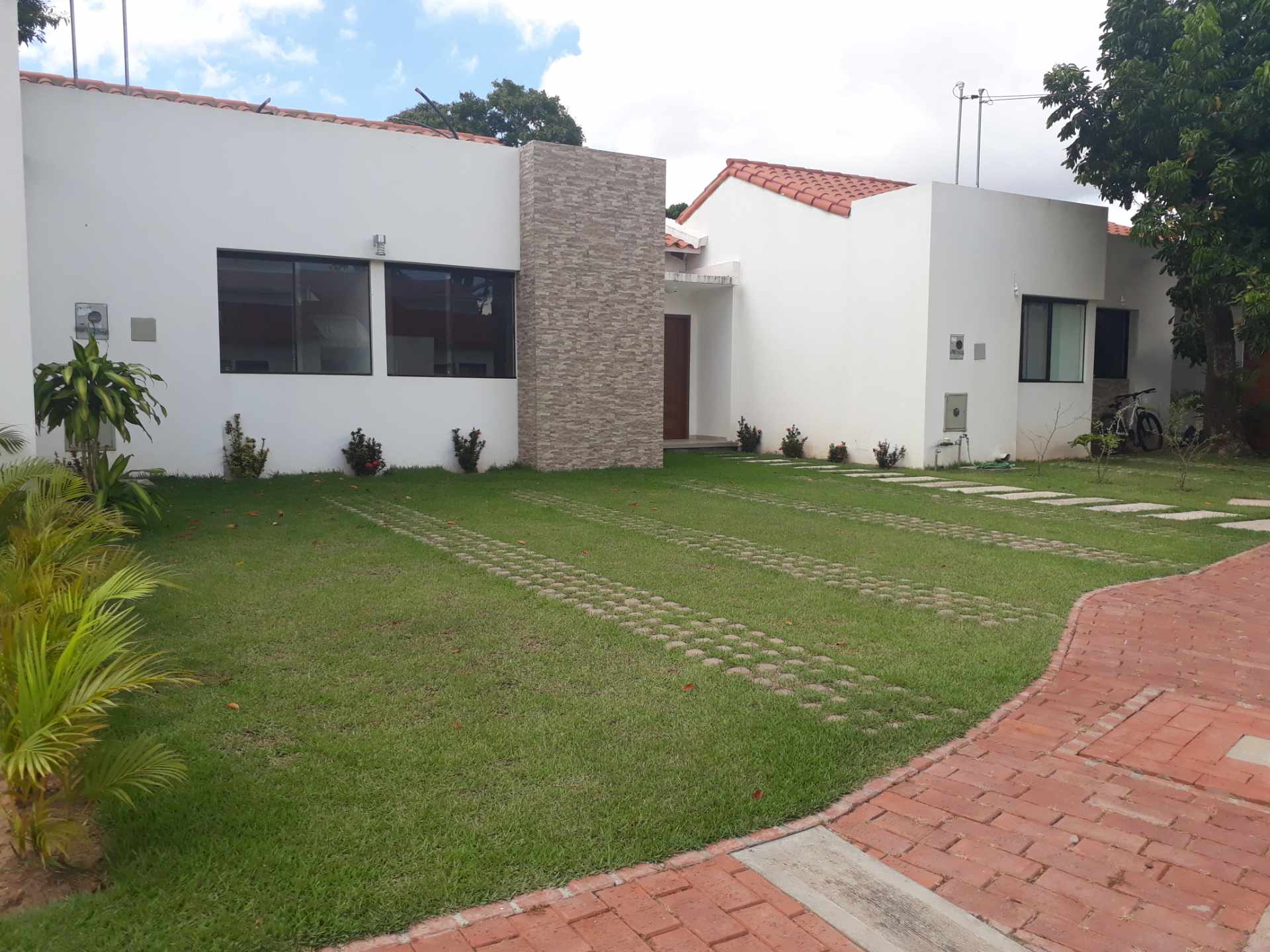 Casa en VentaZona Norte, Beni  Foto 1