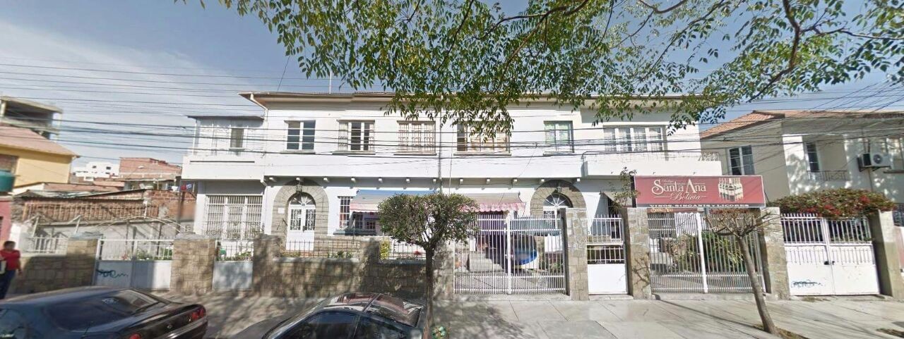 Casa en Cala Cala en Cochabamba 9 dormitorios 4 baños  Foto 1