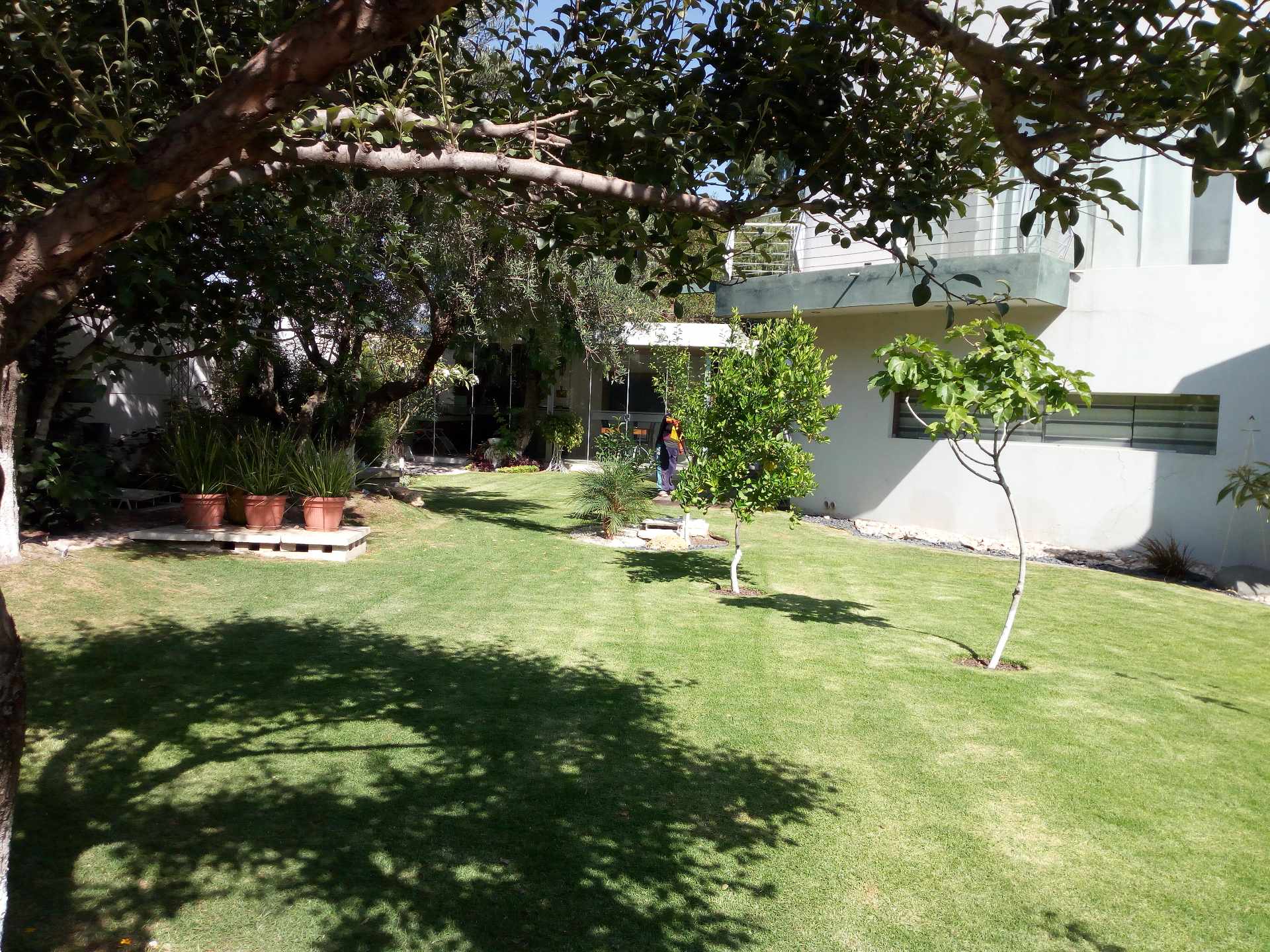 Casa en Sacaba en Cochabamba 3 dormitorios 5 baños 4 parqueos Foto 3
