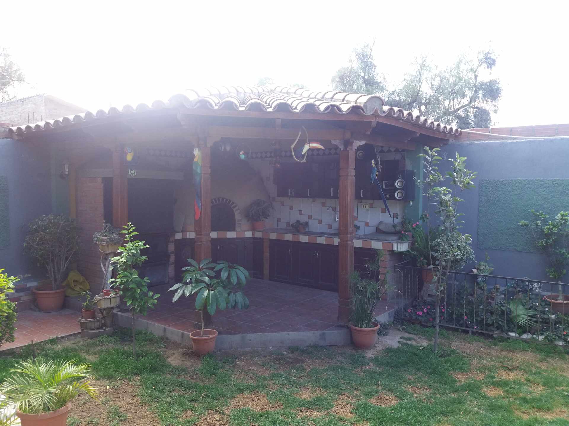 Casa en Quillacollo en Cochabamba 4 dormitorios 3 baños 3 parqueos Foto 11