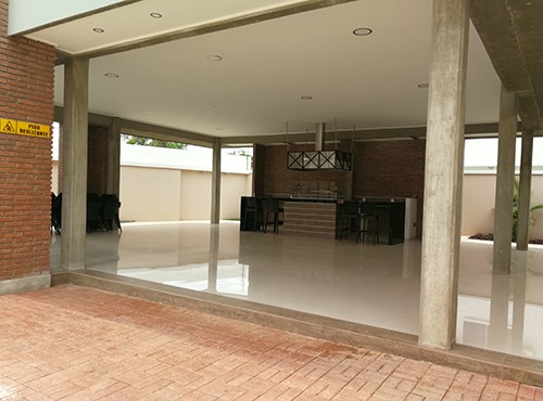 Casa en Entre 7mo y 8vo anillo Norte en Santa Cruz de la Sierra 3 dormitorios 3 baños 2 parqueos Foto 10