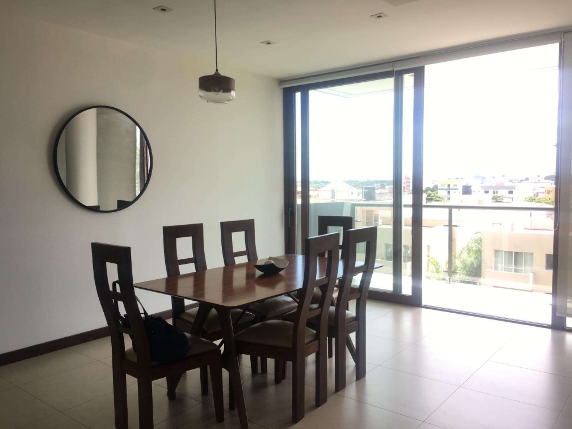 Departamento en AlquilerNorte Av. Banzer y 6to anillo 4 dormitorios 3 baños 1 parqueos Foto 10