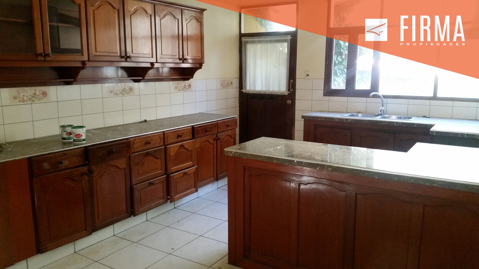 Casa en Koani en La Paz 4 dormitorios 4 baños 5 parqueos Foto 41