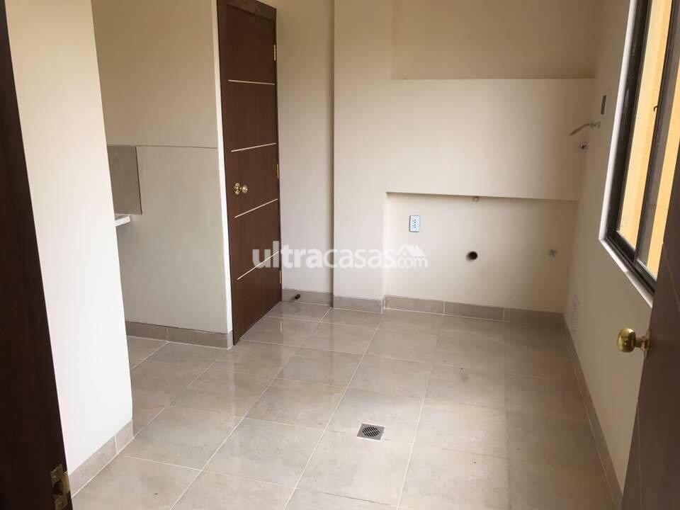 Departamento en VentaCONDOMINIO BUGAMBILIAS Foto 12