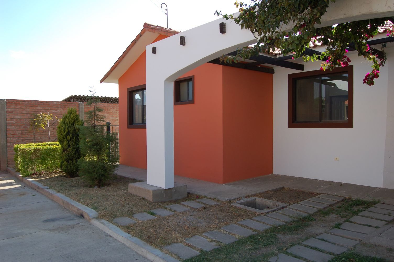 Casa en Tiquipaya en Cochabamba 3 dormitorios 2 baños 1 parqueos Foto 11