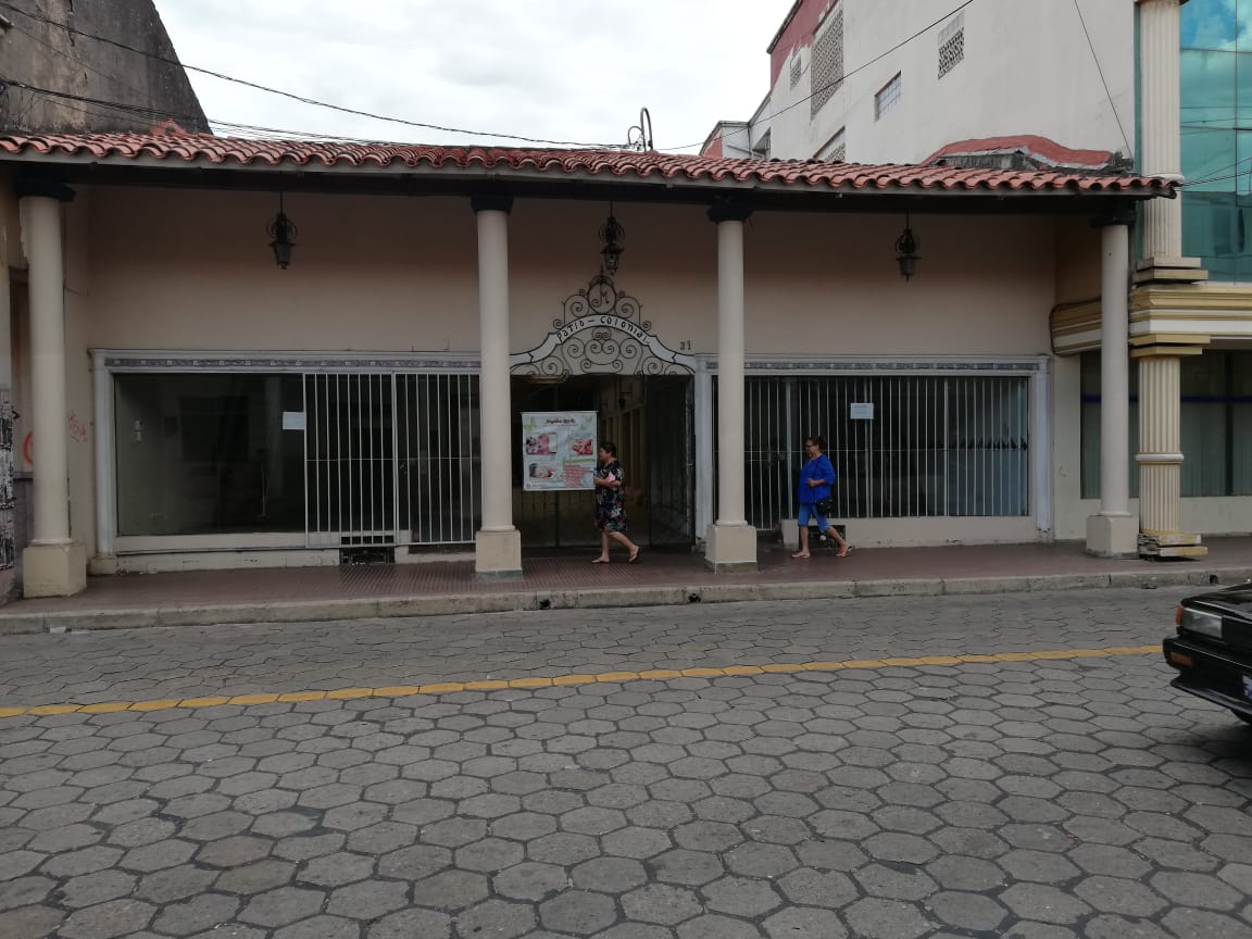 Local comercial en Centro en Santa Cruz de la Sierra    Foto 2