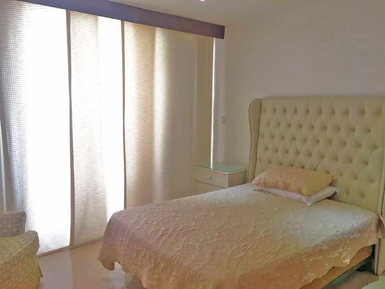 Departamento en AlquilerTorre Milan a media cuadra de la Av. Irala Foto 14