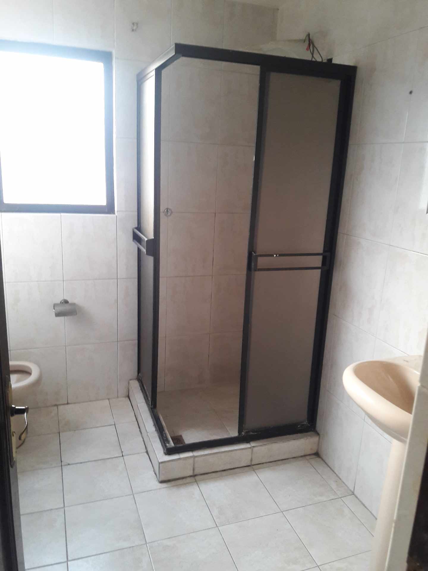 Departamento en Miraflores en La Paz 3 dormitorios 3 baños 1 parqueos Foto 5