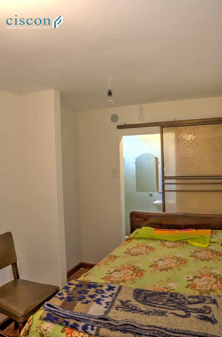 Casa en VentaAchumani, Zona Colegio Franco Boliviano 4 dormitorios 3 baños 3 parqueos Foto 16