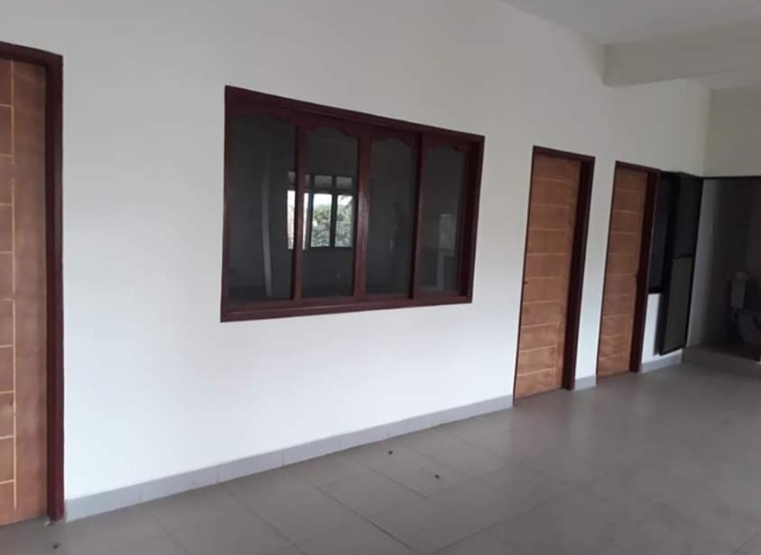 Casa ?Zona Villa 1ro de mayo entre 7mo y 8vo anillo 
B\La moliendita a 2 cuadras del JUZGADO DE LA VILLA 1RO DE MAYO Y NUEVA ESTACION POLICIAL INTEGRAL (POR INAGURAR) Foto 4