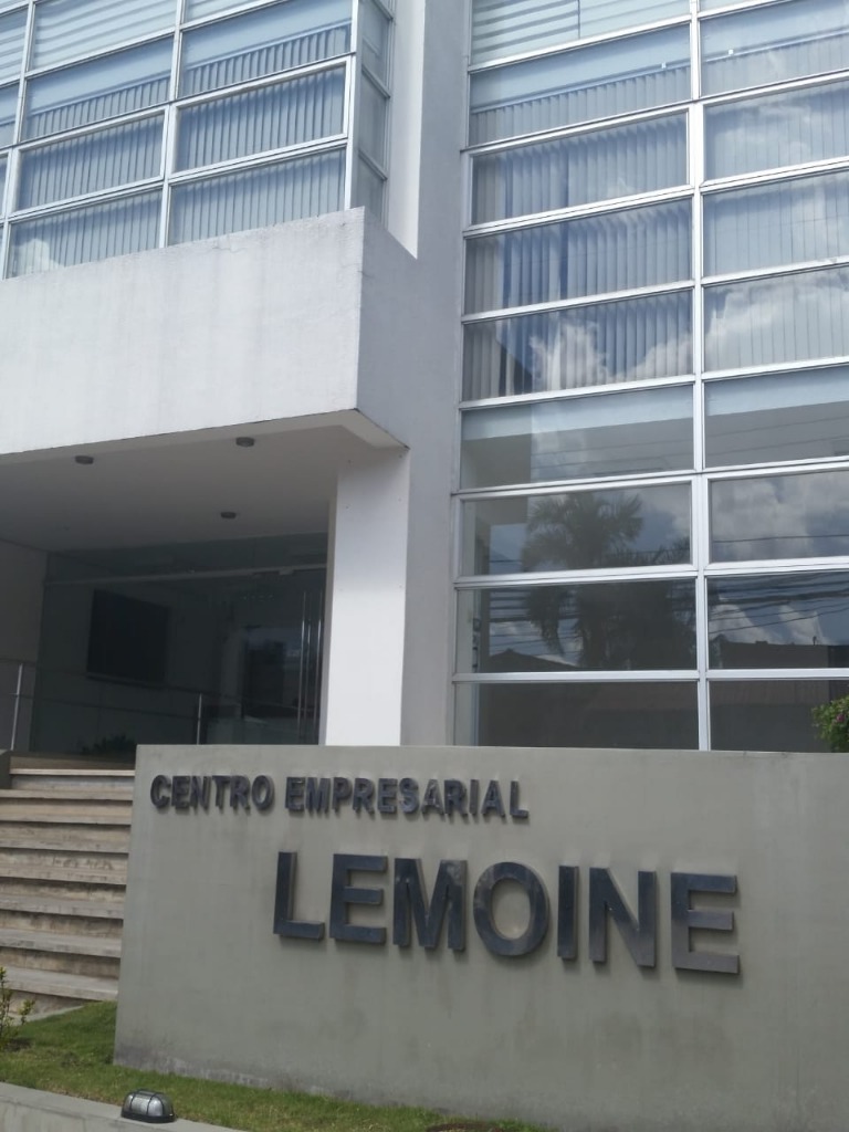 Oficina en AlquilerOFICINA EN ALQUILER, EDIFICIO CENTRO EMPRESARIAL LEMOINE C/ LEMOINE. Foto 1