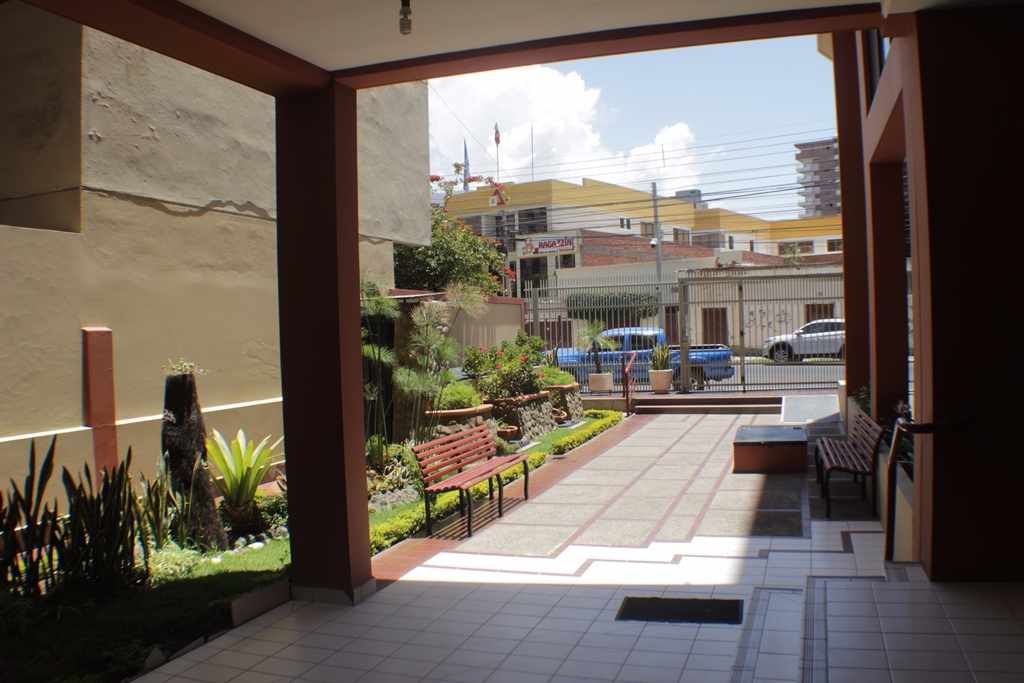 Departamento en Cala Cala en Cochabamba 3 dormitorios 4 baños 1 parqueos Foto 17