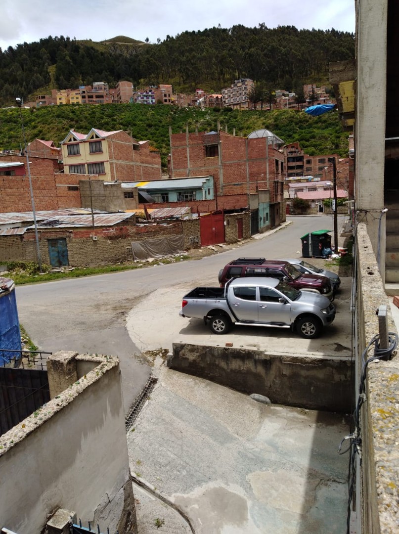 Galpón en VentaACHACHICALA (Pura Pura) LA PAZ - BOLIVIA 
Plena conjunción de Autopista La Paz - El Alto con Av. Chacaltaya 50 dormitorios 100 baños 30 parqueos Foto 19