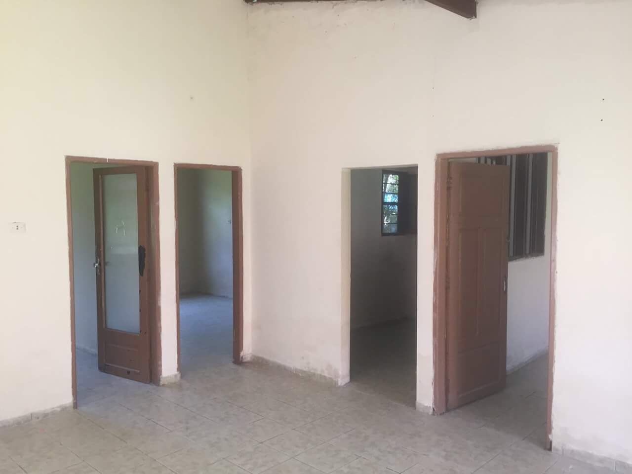 Casa en Venta7mo Anillo Santos Du Mont y 8vo anillo Barrio Hidalgo Cerca del Mercado Max Fernandez  5 dormitorios 2 baños  Foto 4