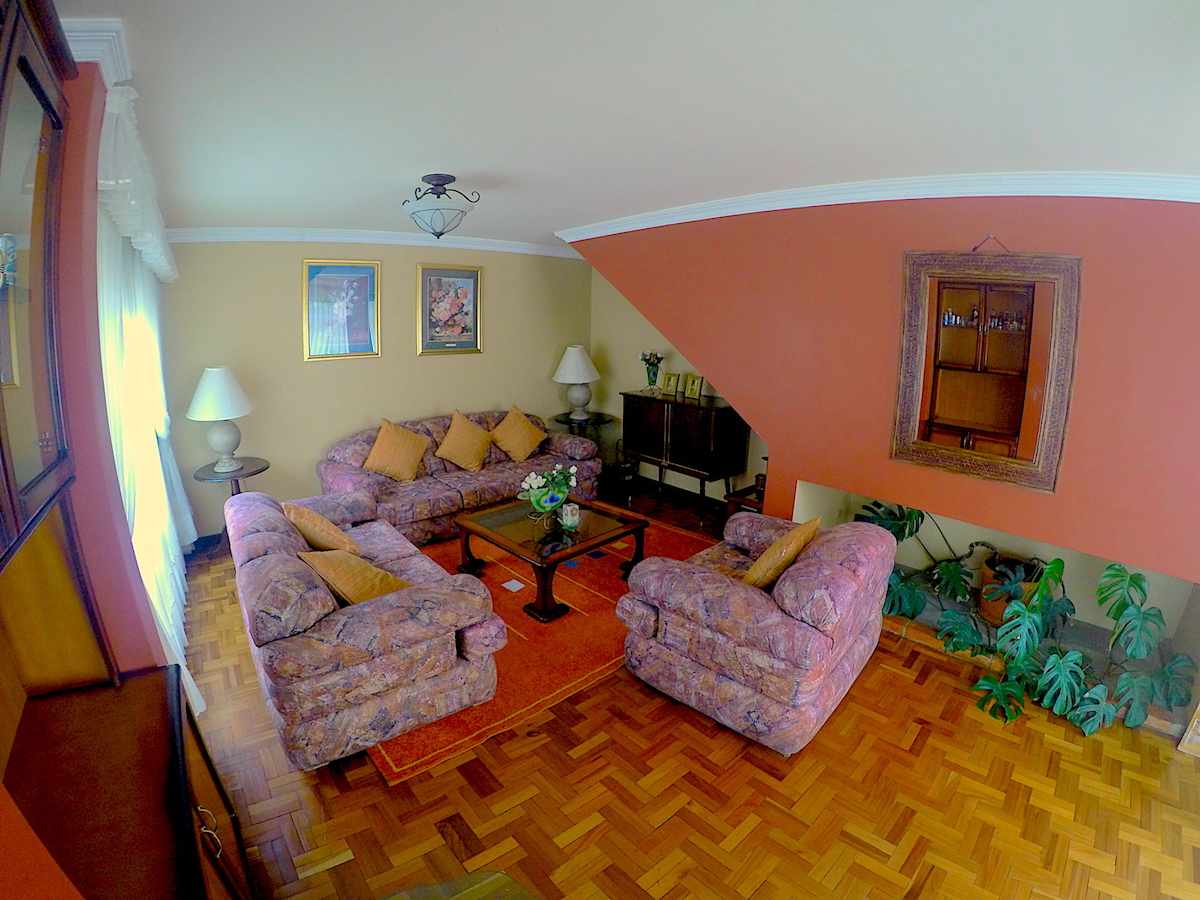 Casa en Seguencoma en La Paz 5 dormitorios 4 baños 2 parqueos Foto 19