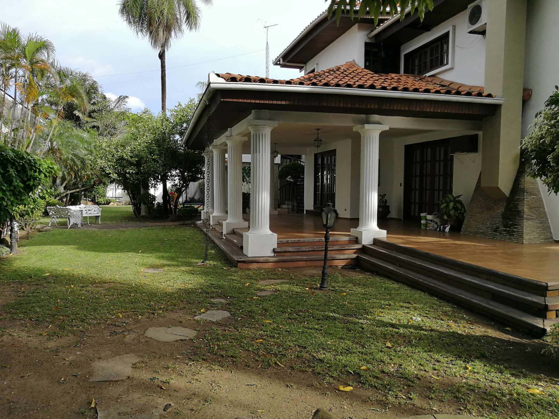 Casa en Parque Urbano en Santa Cruz de la Sierra 4 dormitorios 3 baños 4 parqueos Foto 18