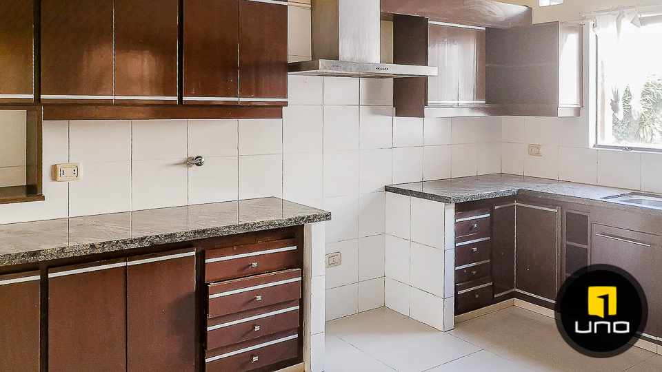 Casa en VentaZONA NORTE CONDOMINIO HAMBURGO Foto 3