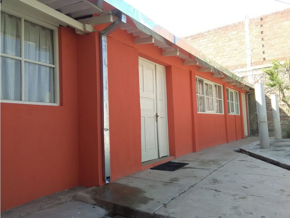 Casa en Quillacollo en Cochabamba 5 dormitorios 3 baños 5 parqueos Foto 9