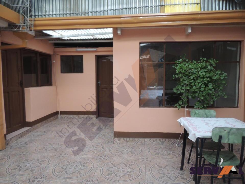 Casa en Mayorazgo en Cochabamba 4 dormitorios 3 baños 4 parqueos Foto 9