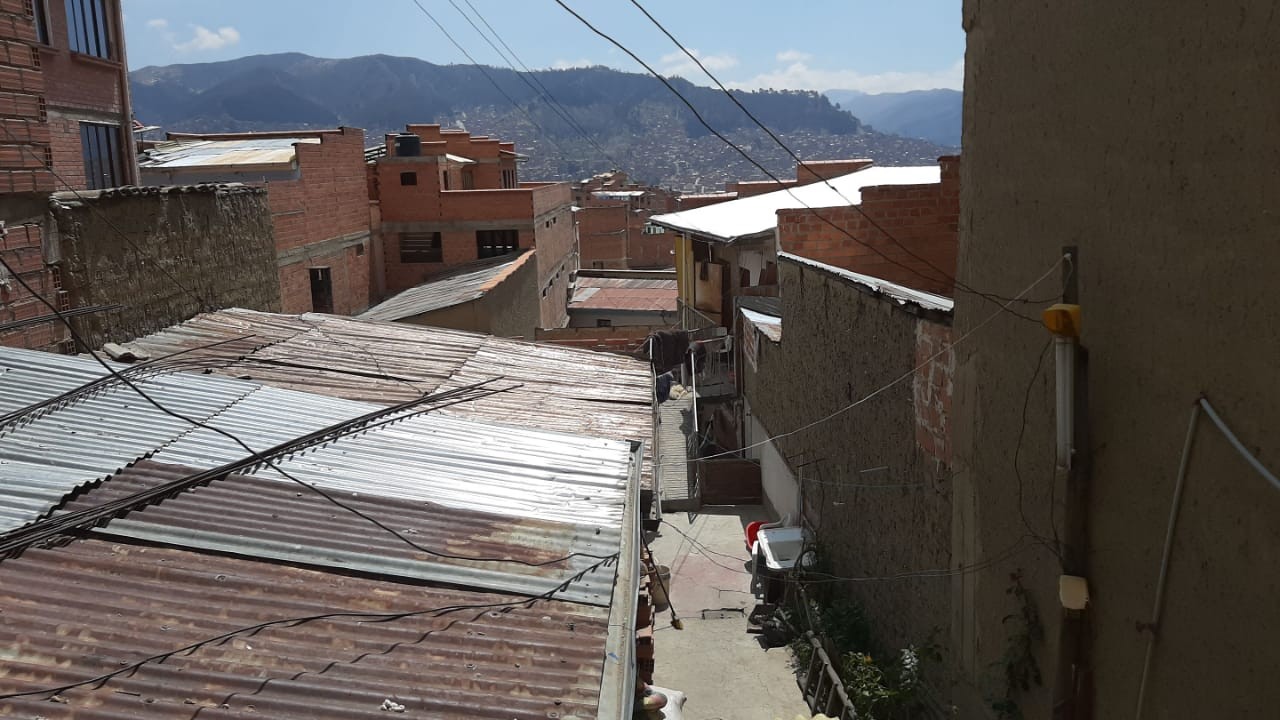 Casa en San Pedro en La Paz 6 dormitorios 3 baños  Foto 2