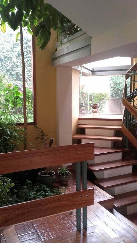 Casa en Irpavi en La Paz 4 dormitorios 4 baños 2 parqueos Foto 8