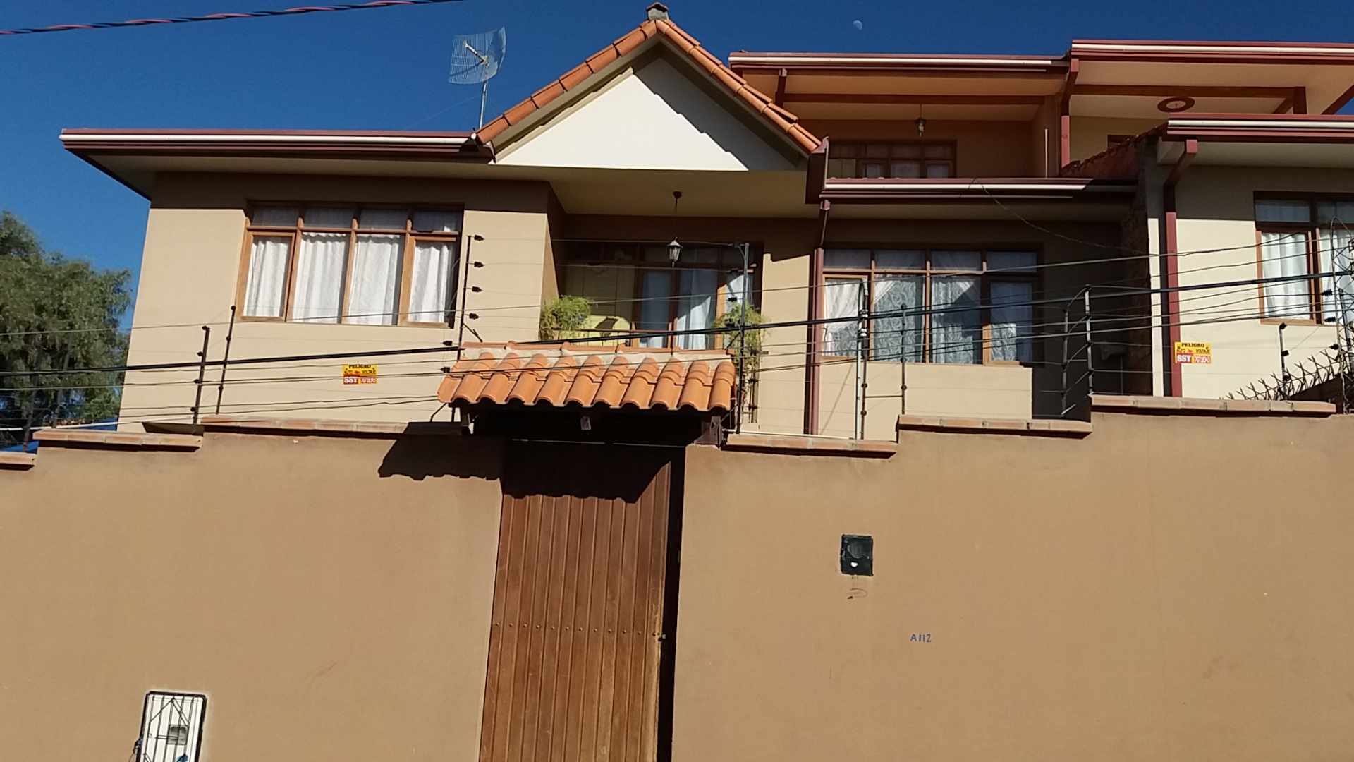 Casa en Sacaba en Cochabamba 4 dormitorios 4 baños 1 parqueos Foto 7
