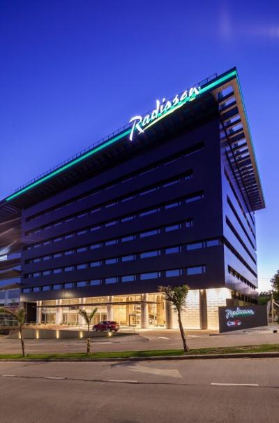 Hotel Radisson 5 Estrellas E UC 527308 UltraCasas