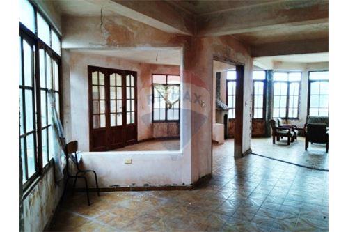 Casa en San Jorge en Tarija 20 dormitorios 4 baños 1 parqueos Foto 12