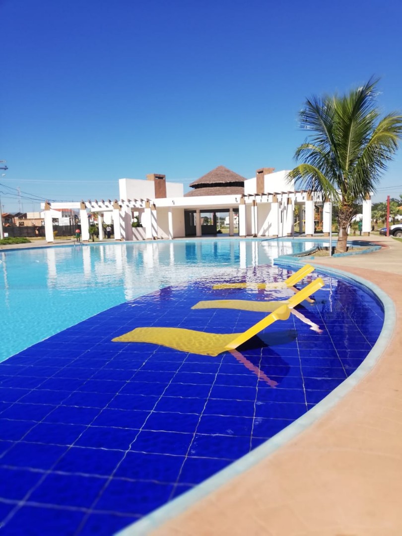 Casa en Urubó en Santa Cruz de la Sierra 5 dormitorios 5 baños 3 parqueos Foto 6