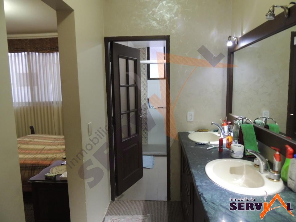 Departamento en Mesadilla en Cochabamba 3 dormitorios 3 baños 1 parqueos Foto 6