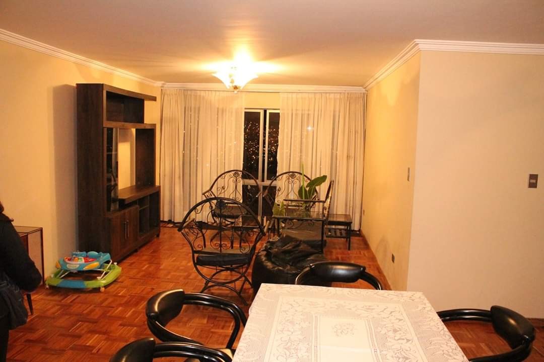 Departamento en Sopocachi en La Paz 3 dormitorios 3 baños  Foto 3