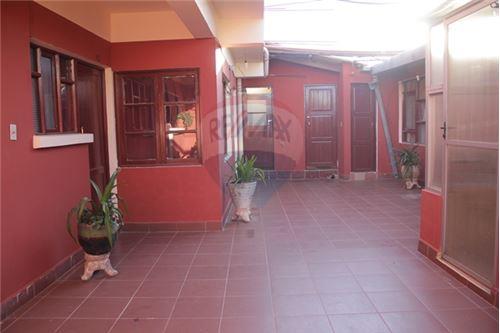 Casa en Sudoeste en Cochabamba    Foto 6