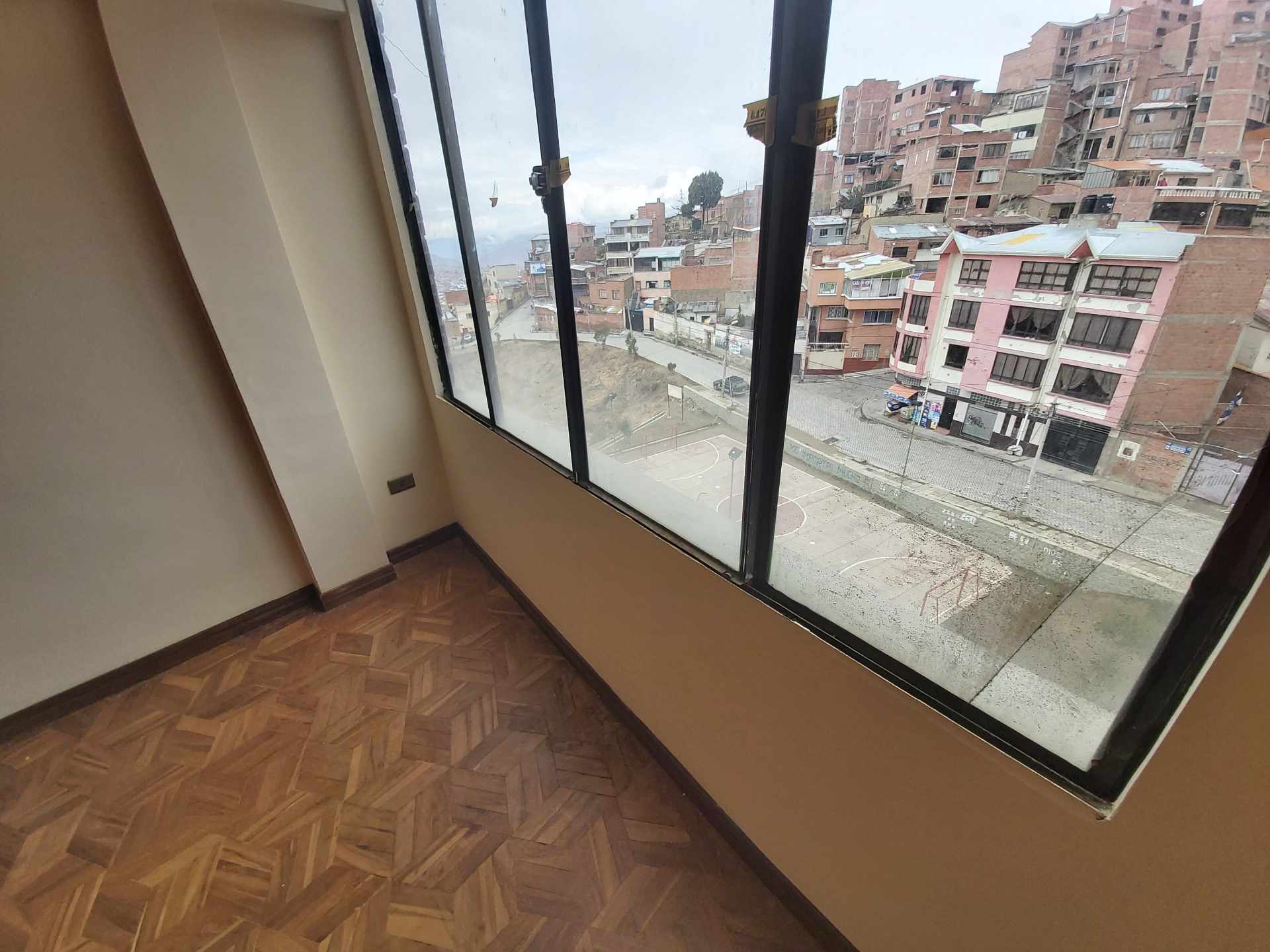 Departamento en Villa Fatima en La Paz 3 dormitorios 2 baños  Foto 7