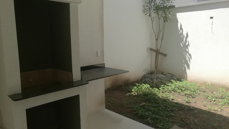 Casa en VentaCondominio Jerusalén, Calle Apocalipsis 4 dormitorios 4 baños 1 parqueos Foto 9