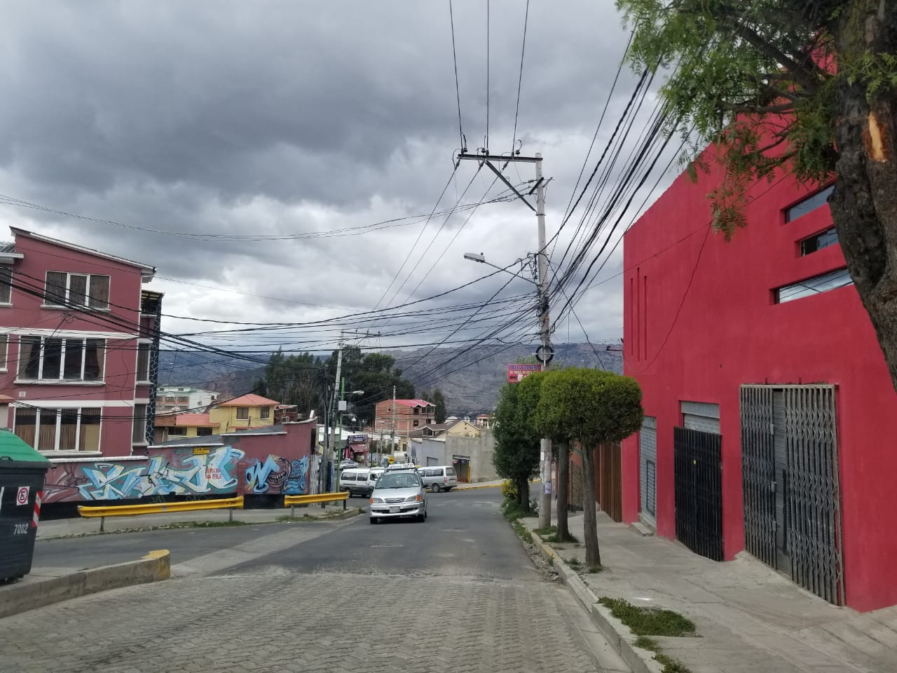 Terreno Calle 35 de Cota Cota detras del Diverland Park Foto 5