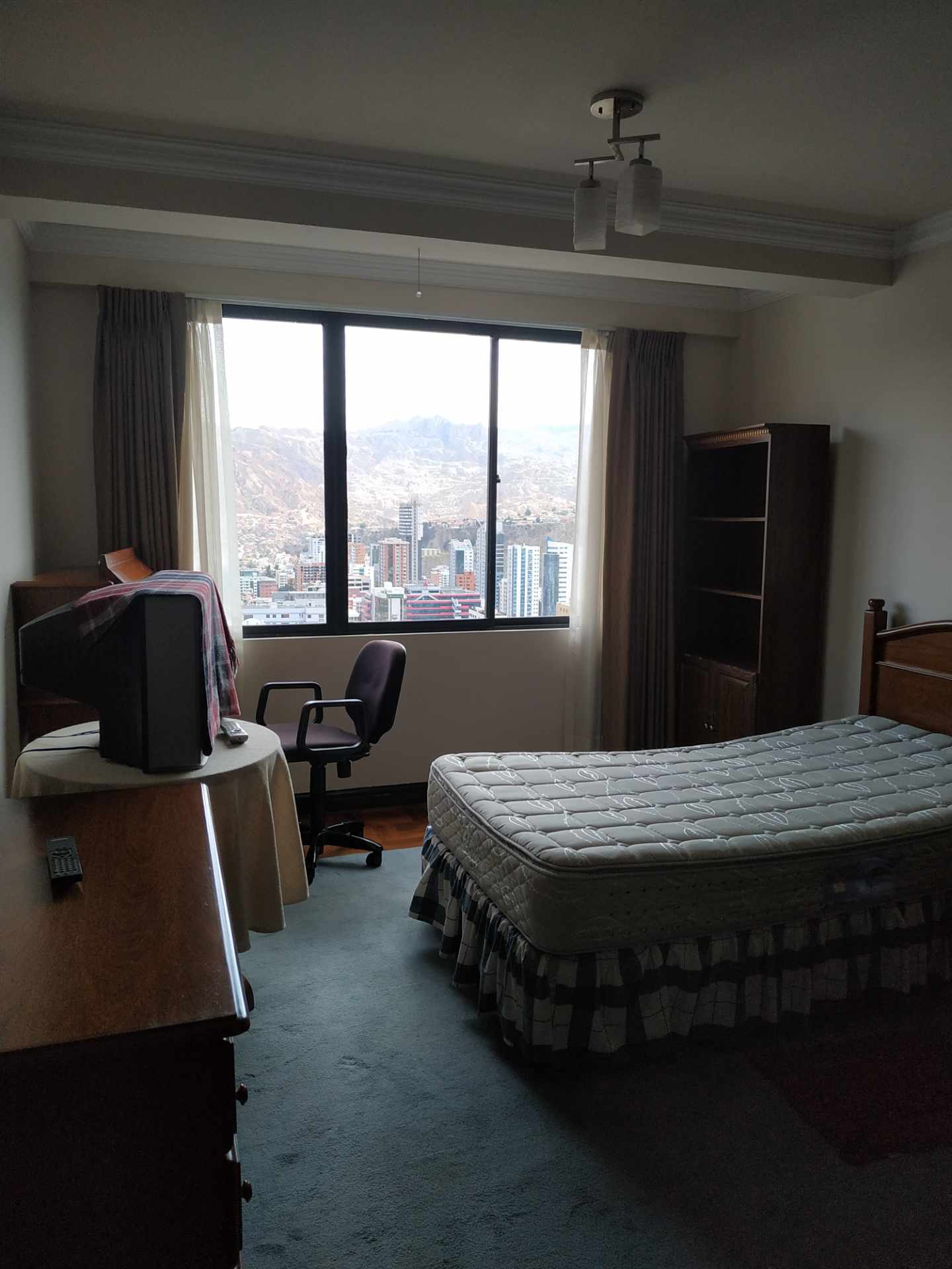 En Alquiler a $us 950 Foto 11